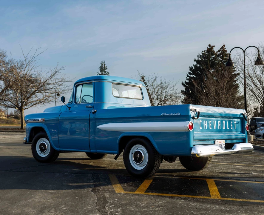 1959 Chevrolet Task Force - Image 5 of 31