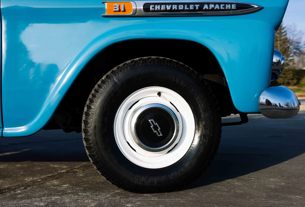 1959 Chevrolet Task Force - Image 18 of 31