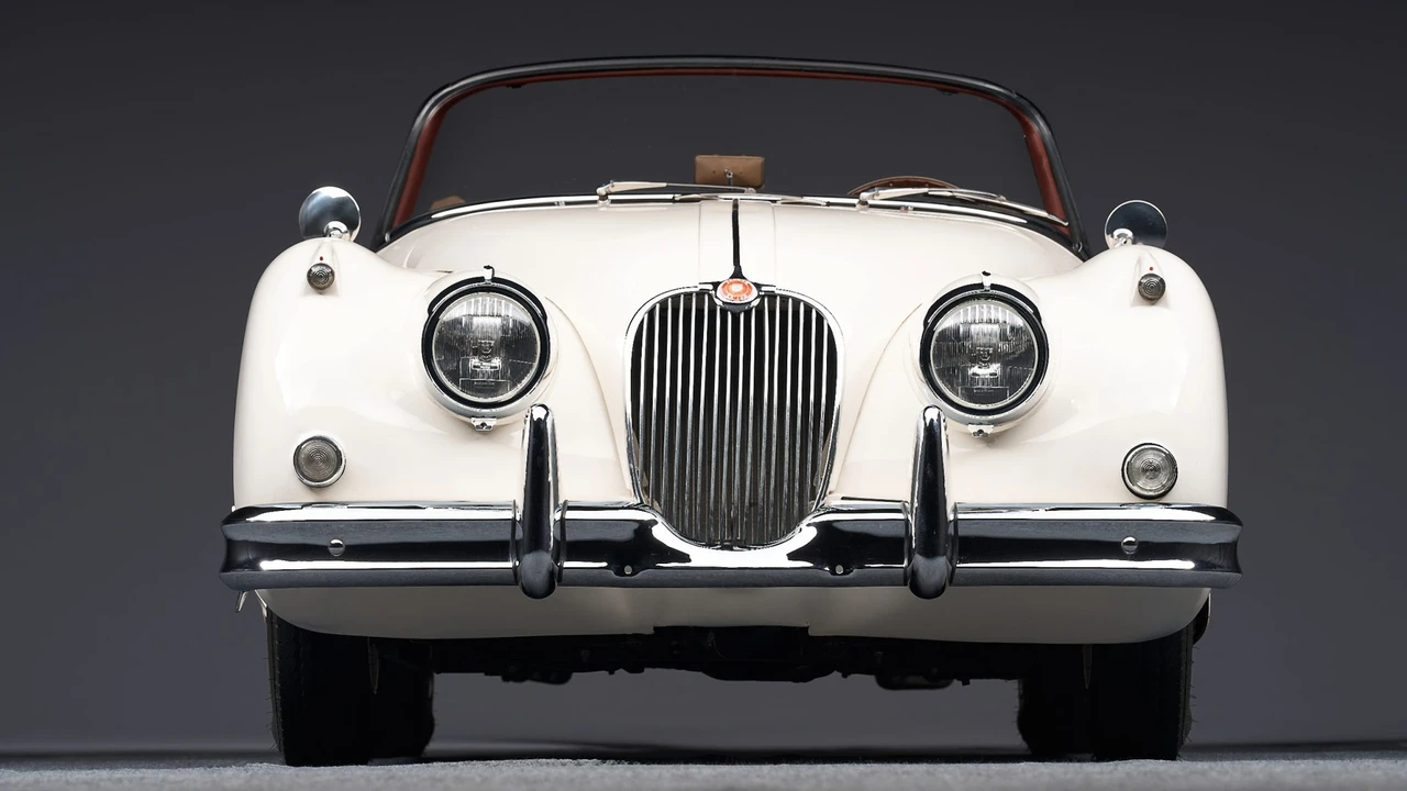 1960 Jaguar XK150 DHC Drophead - Image 4 of 31