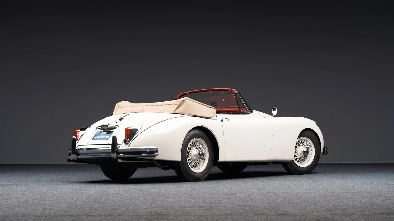 1960 Jaguar XK150 DHC Drophead - Image 10 of 31