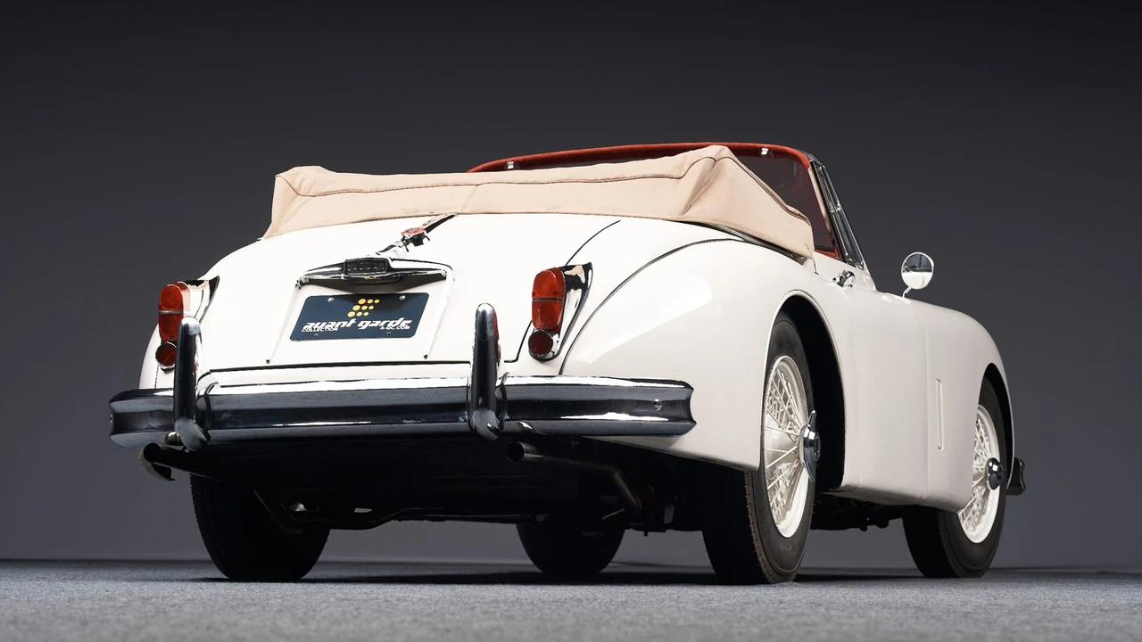 1960 Jaguar XK150 DHC Drophead - Image 12 of 31