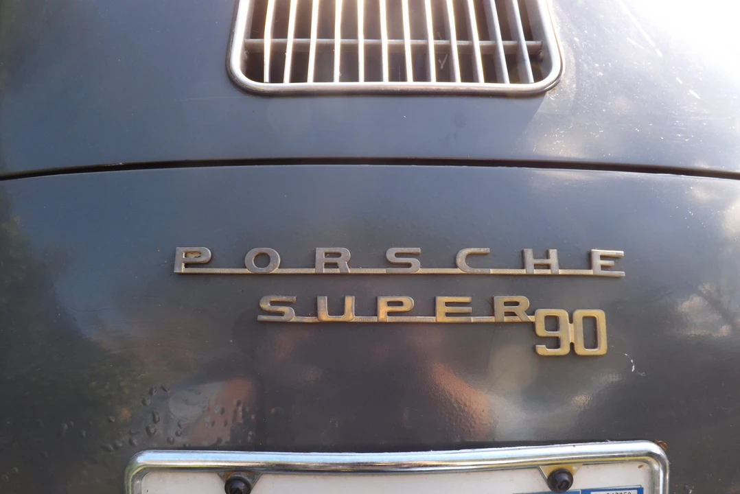 1961 Porsche 356 B - Image 9 of 31