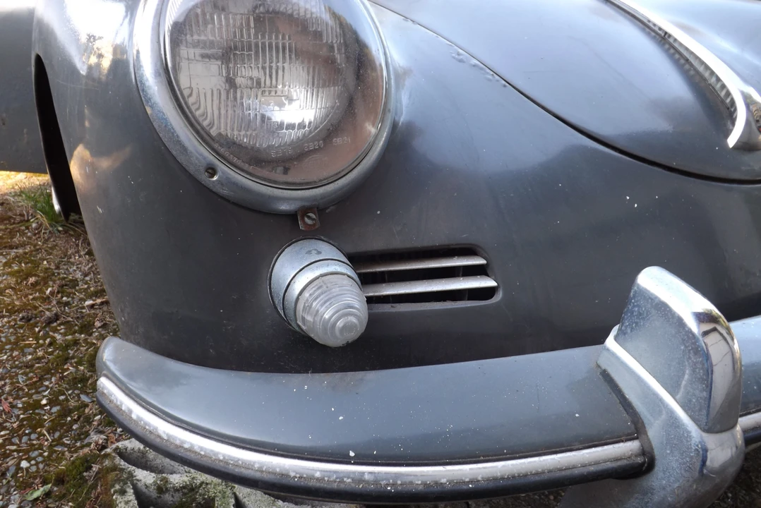 1961 Porsche 356 B - Image 10 of 31