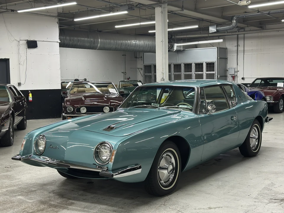 1963 Studebaker Avanti - Image 2 of 31