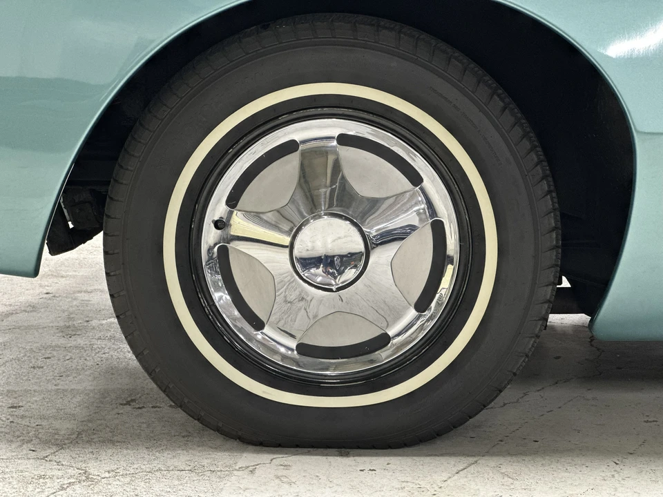 1963 Studebaker Avanti - Image 27 of 31