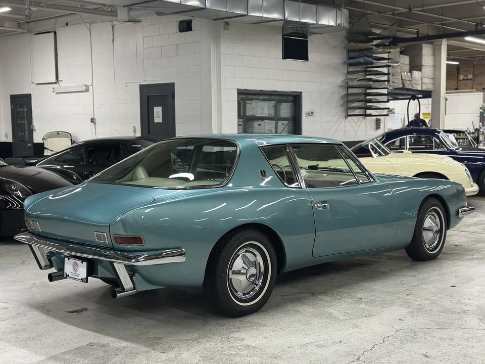 1963 Studebaker Avanti - Image 5 of 31