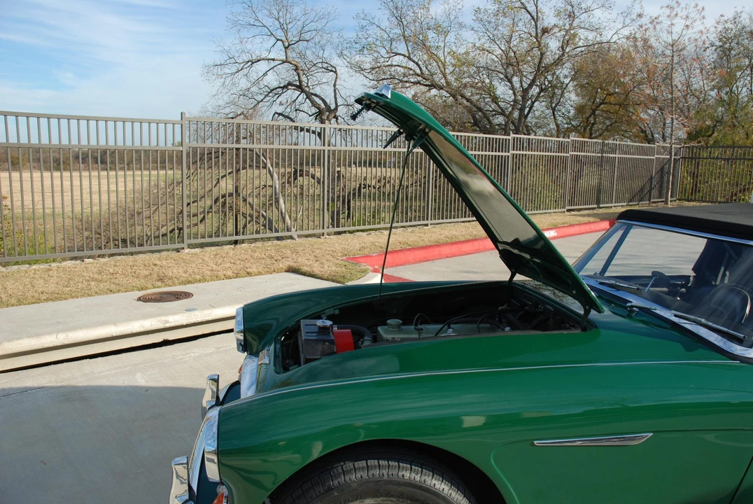 1966 Austin-Healey 3000 Mark III - Image 21 of 31
