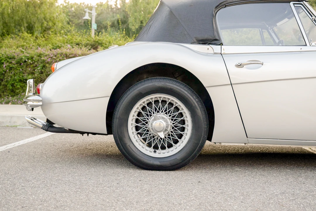 1966 Austin-Healey 3000 Mark III - Image 24 of 31