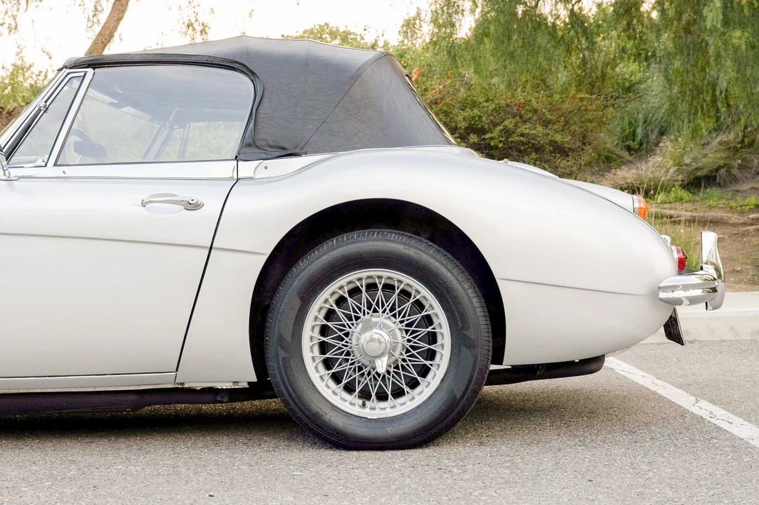 1966 Austin-Healey 3000 Mark III - Image 23 of 31