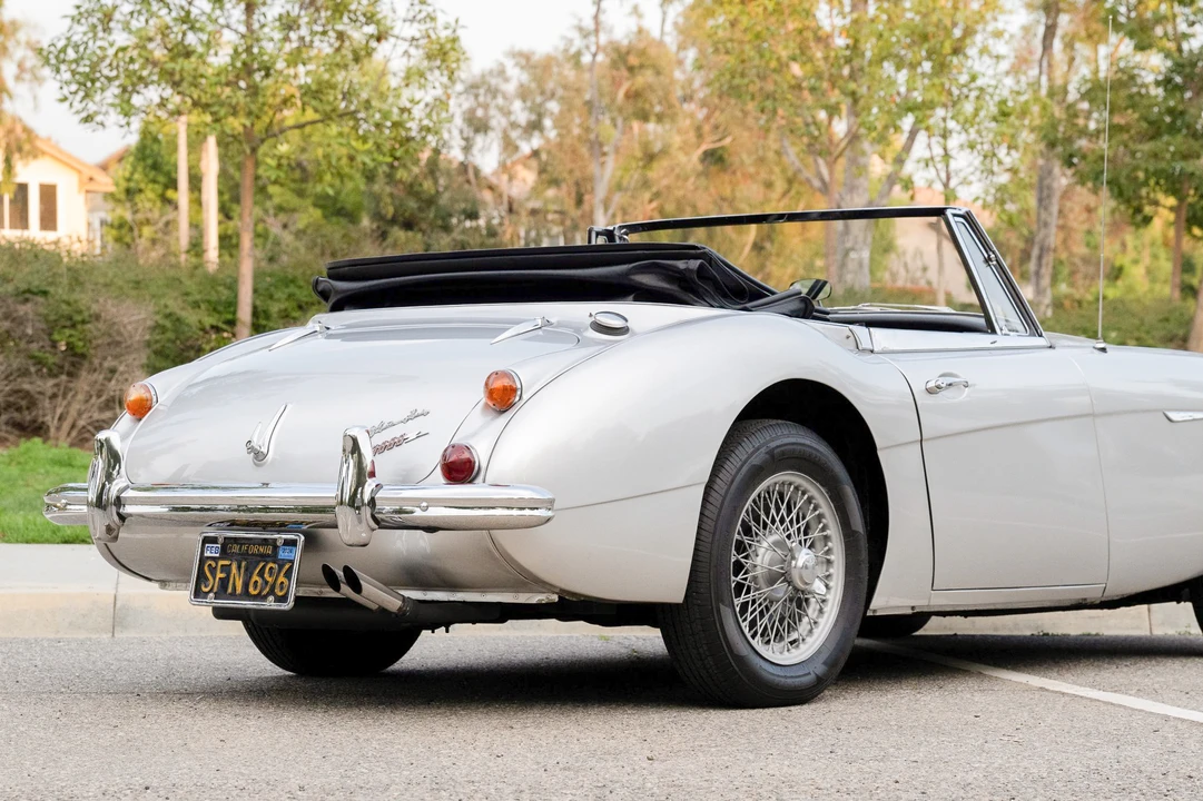 1966 Austin-Healey 3000 Mark III - Image 19 of 31