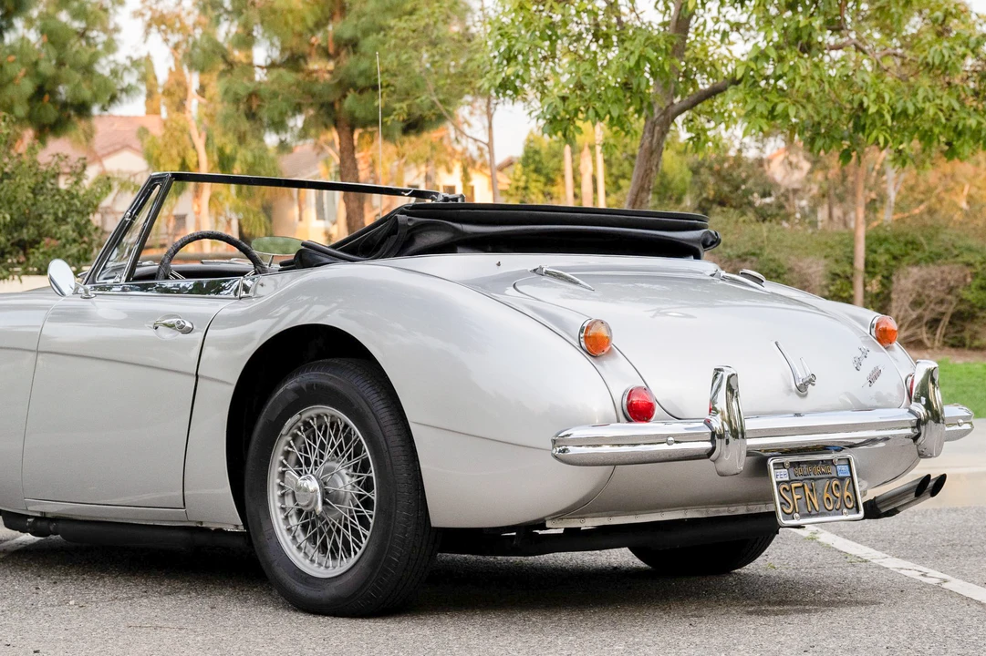 1966 Austin-Healey 3000 Mark III - Image 18 of 31