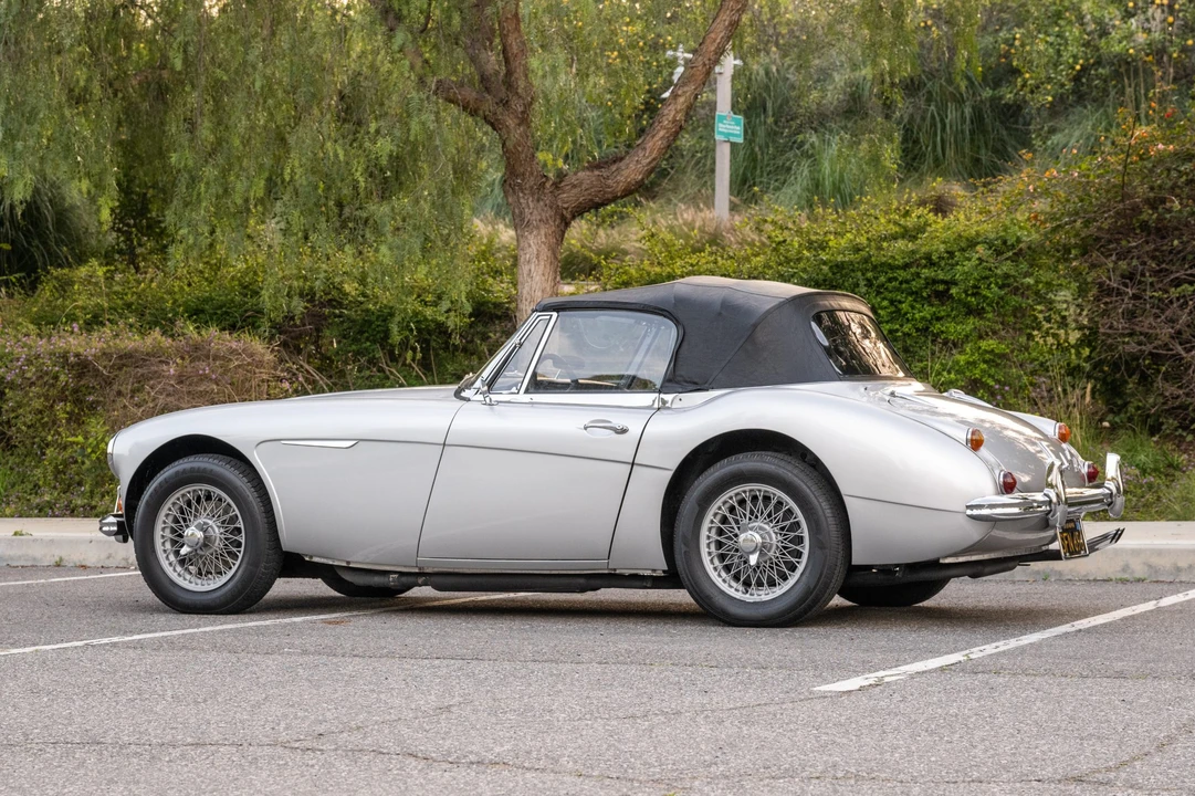 1966 Austin-Healey 3000 Mark III - Image 6 of 31