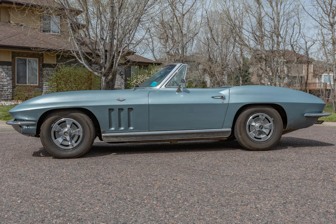 1966 Chevrolet Corvette C2 - Image 8 of 31