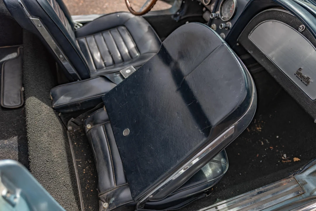 1966 Chevrolet Corvette C2 - Image 30 of 31