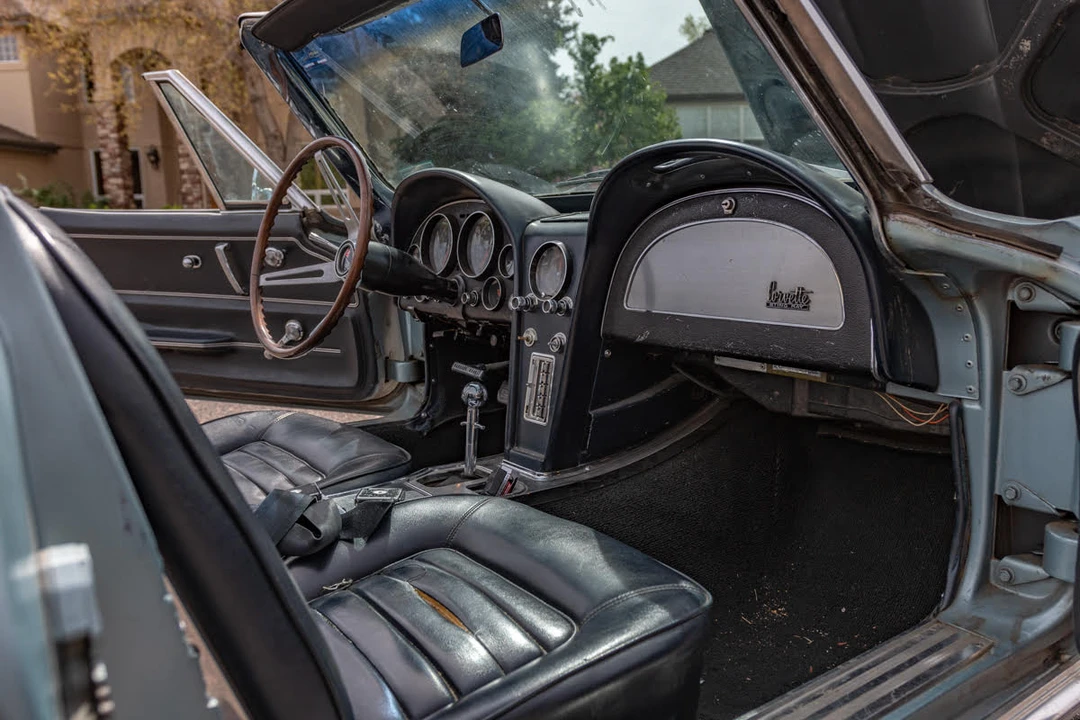 1966 Chevrolet Corvette C2 - Image 27 of 31