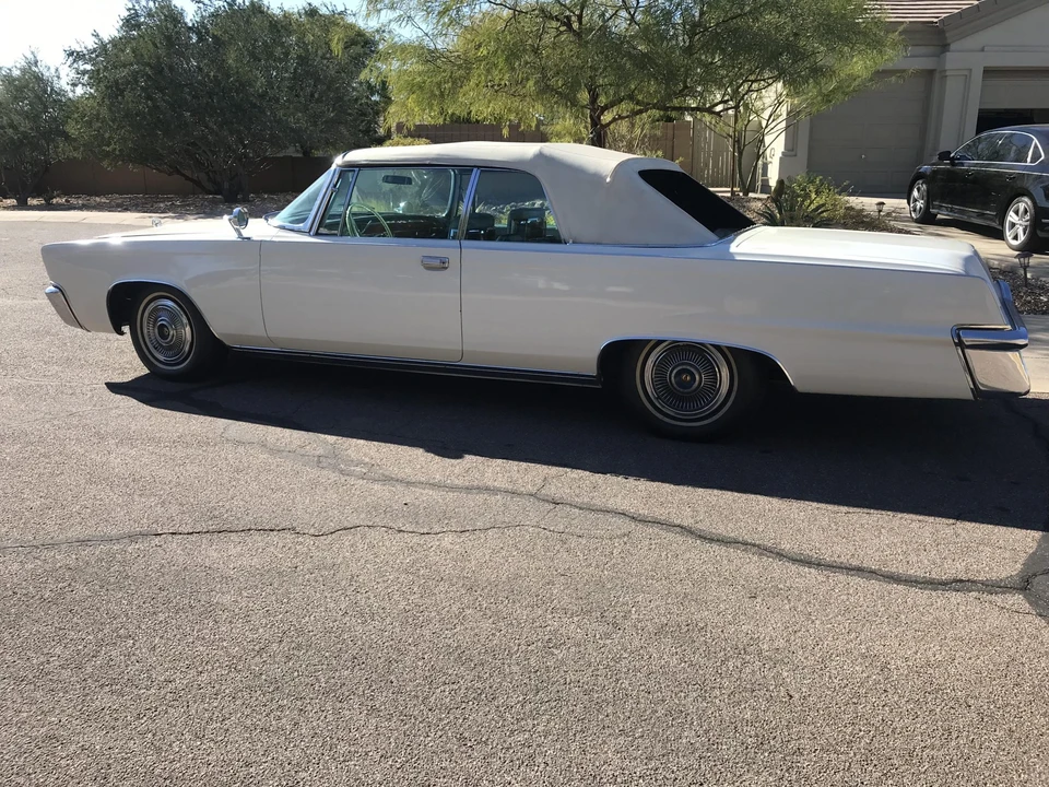 1966 Chrysler Imperial 2nd Gen - Image 21 of 31