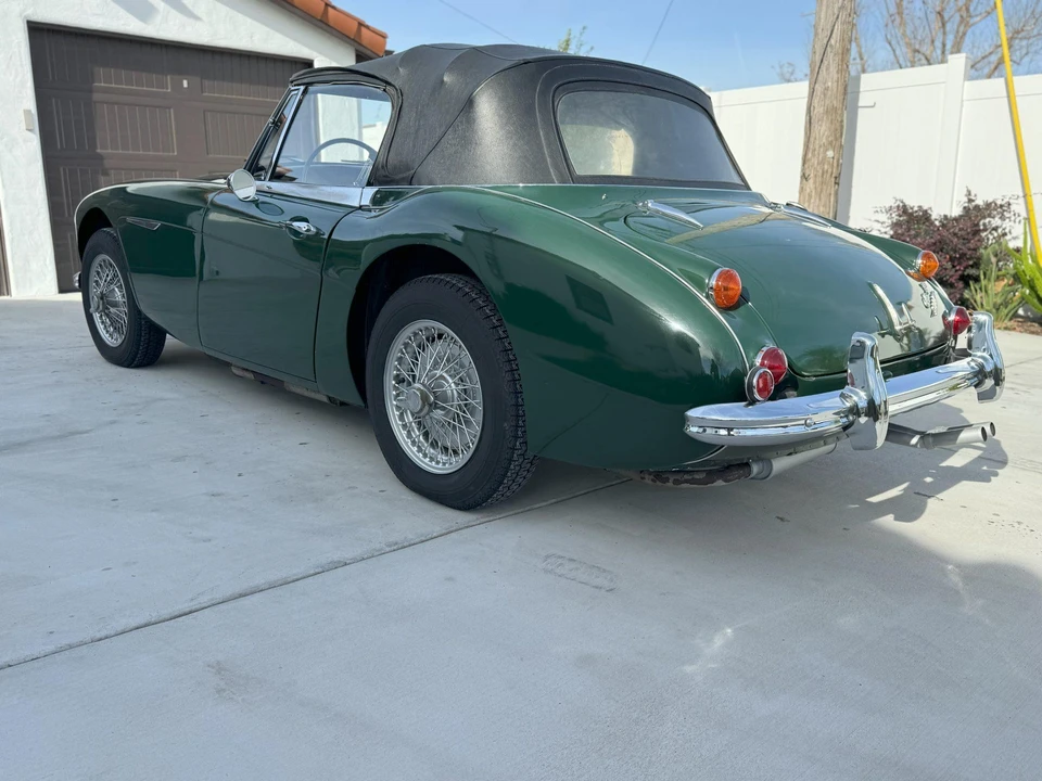 1967 Austin-Healey 3000 Mark III - Image 27 of 31