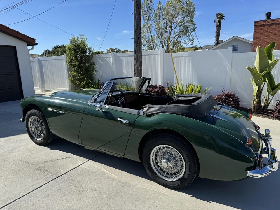 1967 Austin-Healey 3000 Mark III - Image 17 of 31