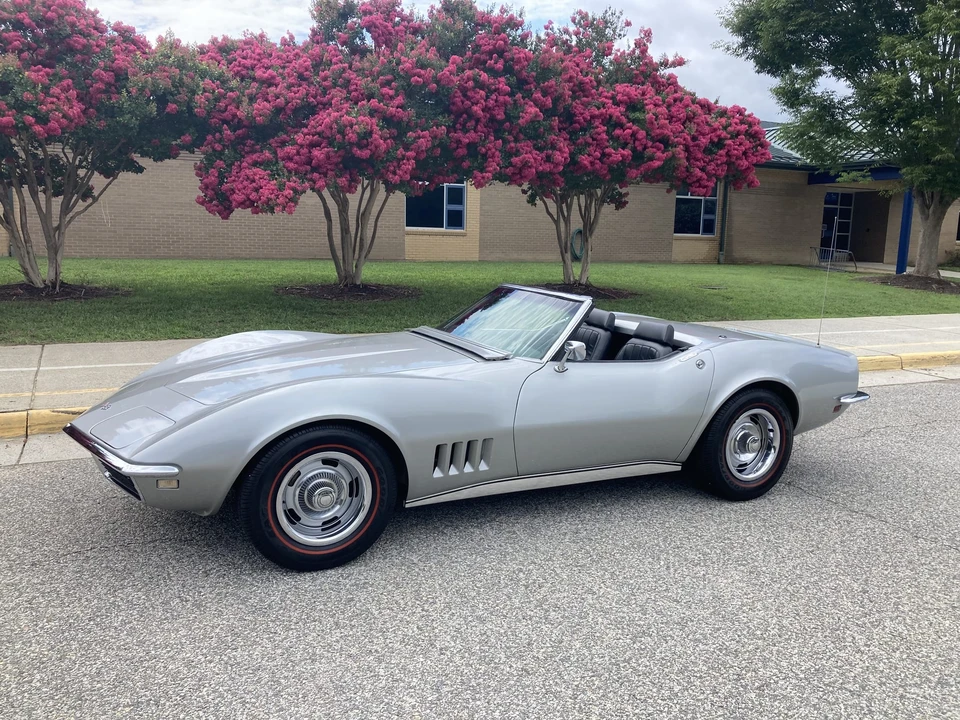 1968 Chevrolet Corvette C3 - Image 12 of 31