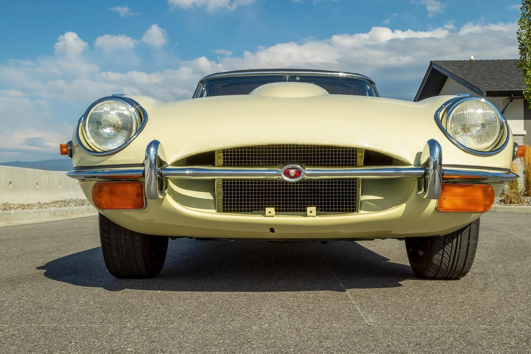 1969 Jaguar E-Type Series 2 - Image 12 of 31