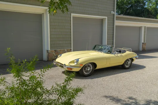 1969 Jaguar E-Type Series 2 - Image 2 of 31