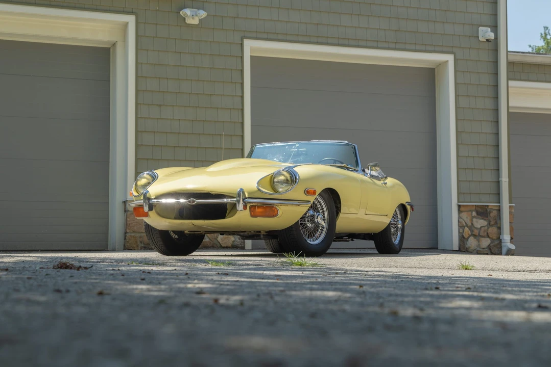 1969 Jaguar E-Type Series 2 - Image 11 of 31
