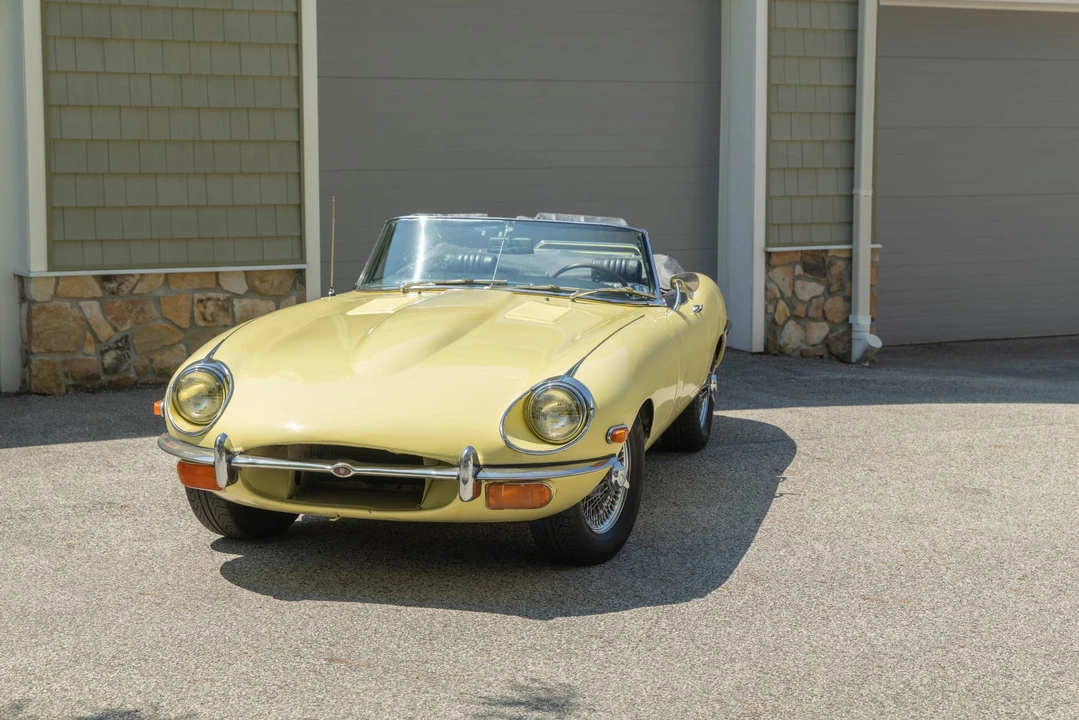 1969 Jaguar E-Type Series 2 - Image 12 of 31