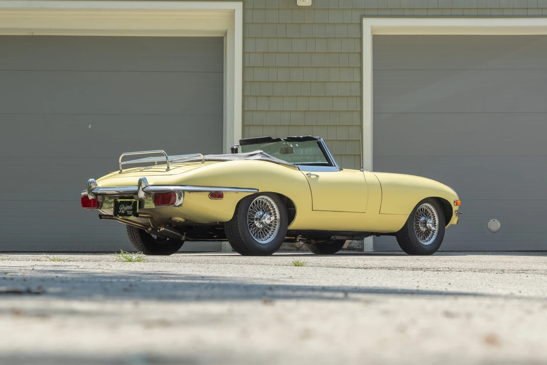 1969 Jaguar E-Type Series 2 - Image 26 of 31