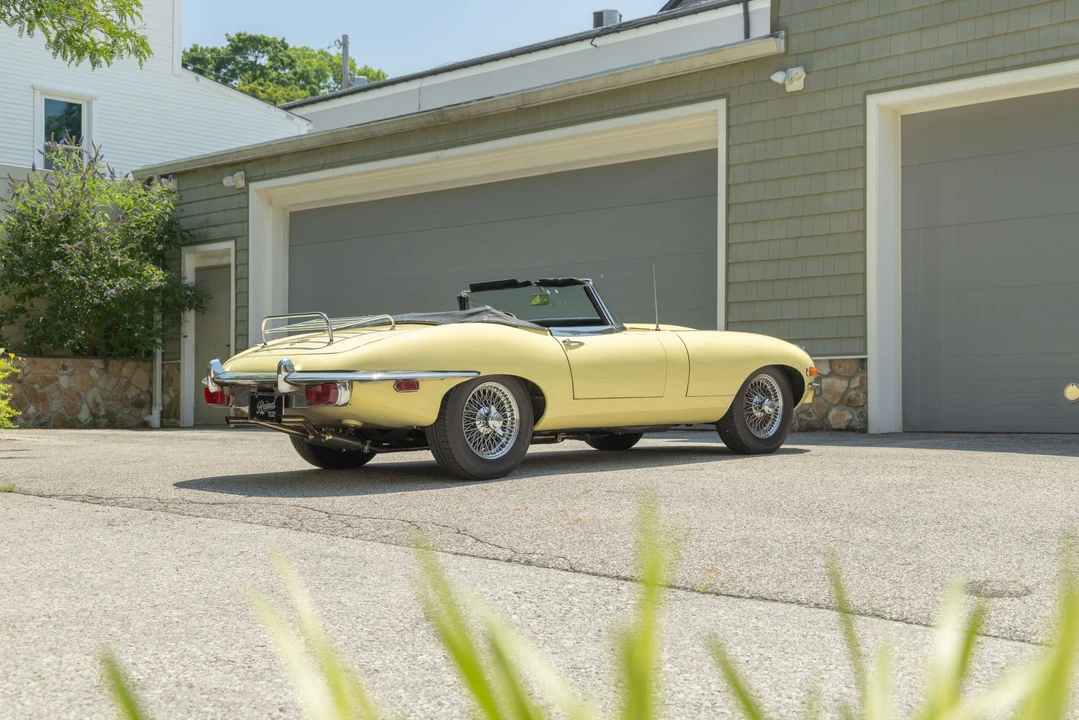 1969 Jaguar E-Type Series 2 - Image 28 of 31