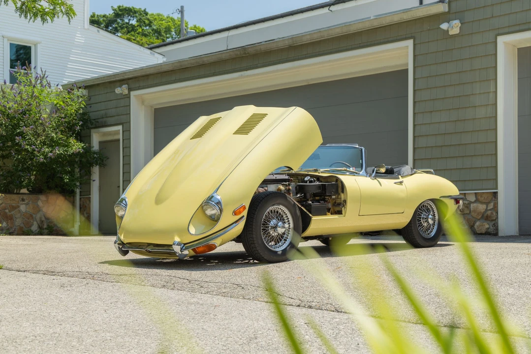 1969 Jaguar E-Type Series 2 - Image 8 of 31