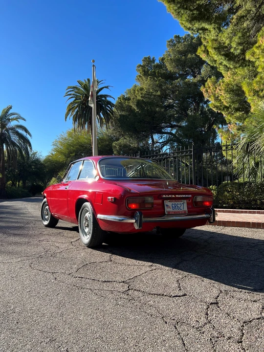 1973 Alfa Romeo 2000 GT Veloce - Image 16 of 31