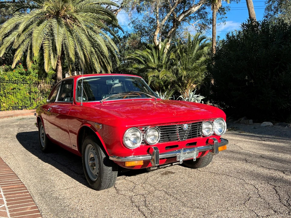 1973 Alfa Romeo 2000 GT Veloce - Image 12 of 31