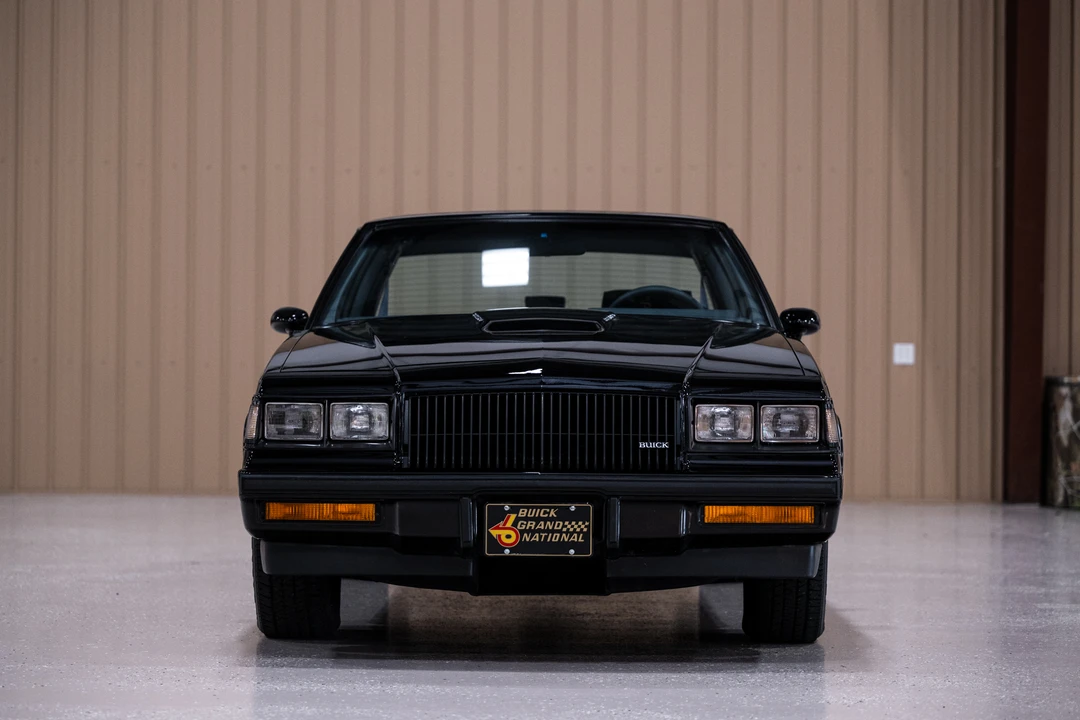 1987 Buick Grand National - Image 10 of 31