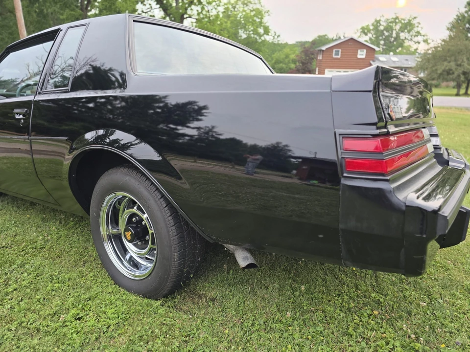 1987 Buick Grand National - Image 28 of 31