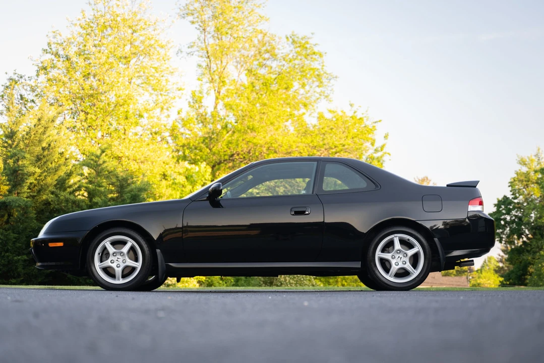 2001 Honda Prelude 5th Gen - Image 7 of 31