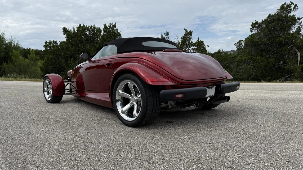 2002 Plymouth Prowler - Image 19 of 31