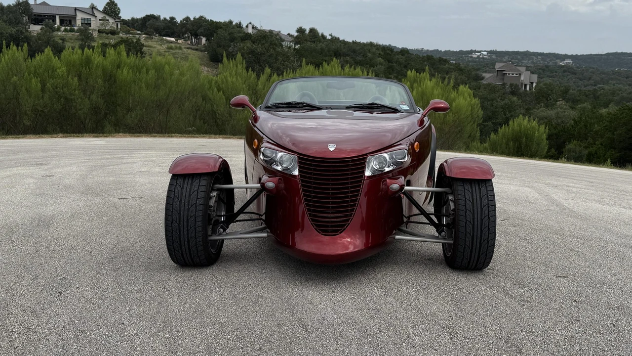 2002 Plymouth Prowler - Image 4 of 31