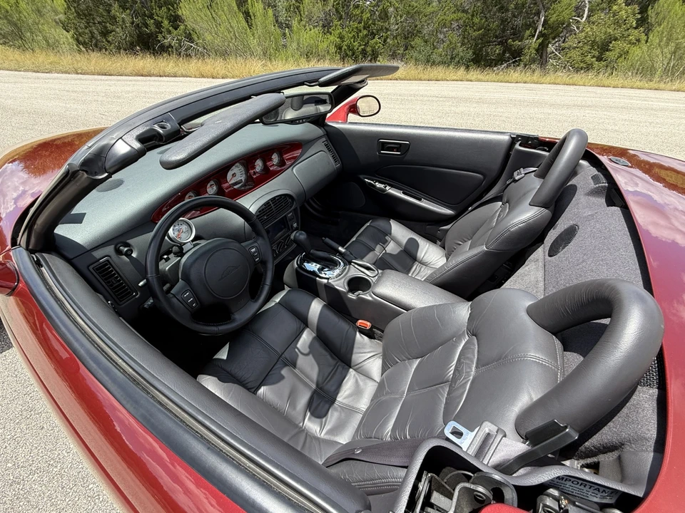 2002 Plymouth Prowler - Image 25 of 31