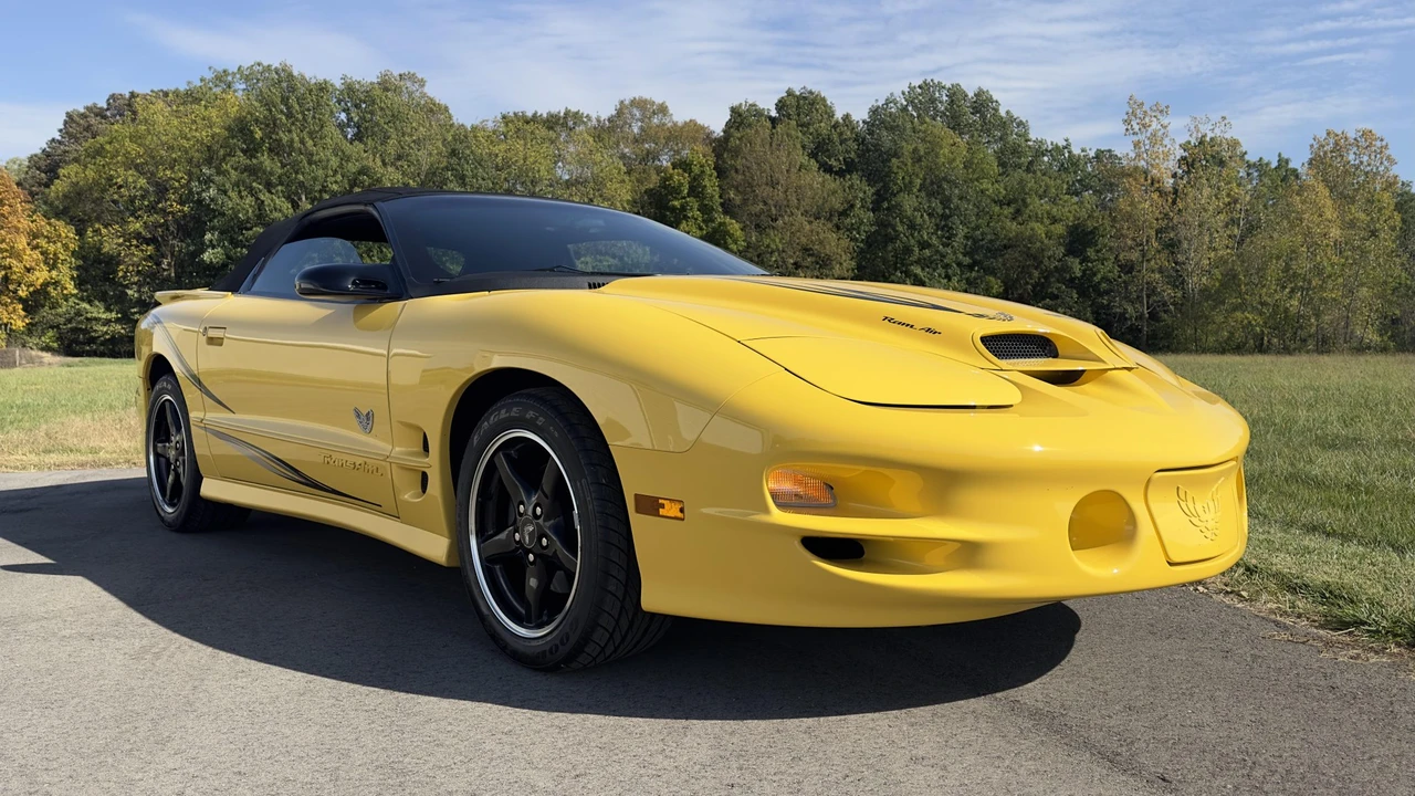 2002 Pontiac Firebird Trans Am 4th Gen - Image 10 of 31