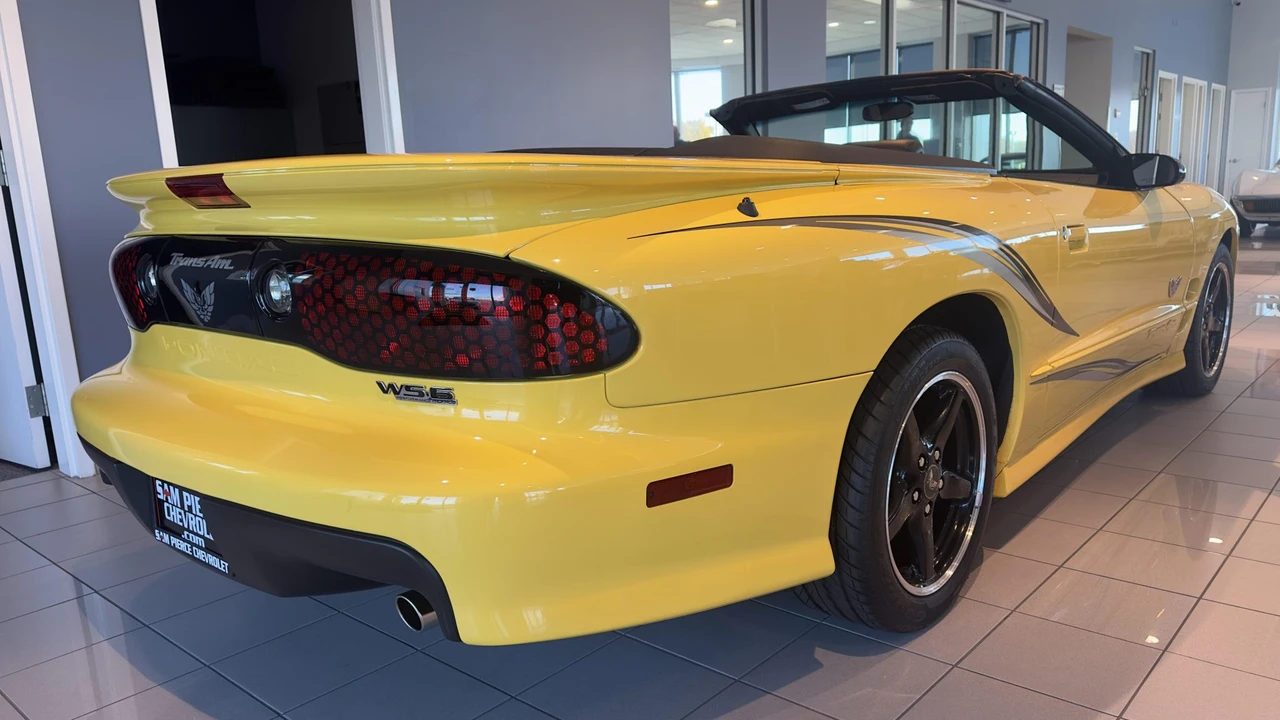 2002 Pontiac Firebird Trans Am 4th Gen - Image 20 of 31