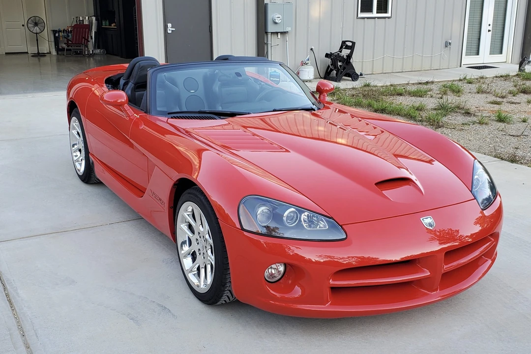2003 Dodge Viper 3rd Gen - Image 2 of 31