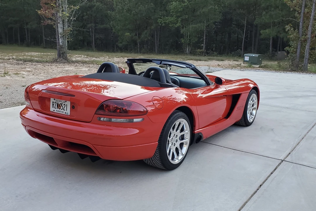 2003 Dodge Viper 3rd Gen - Image 10 of 31