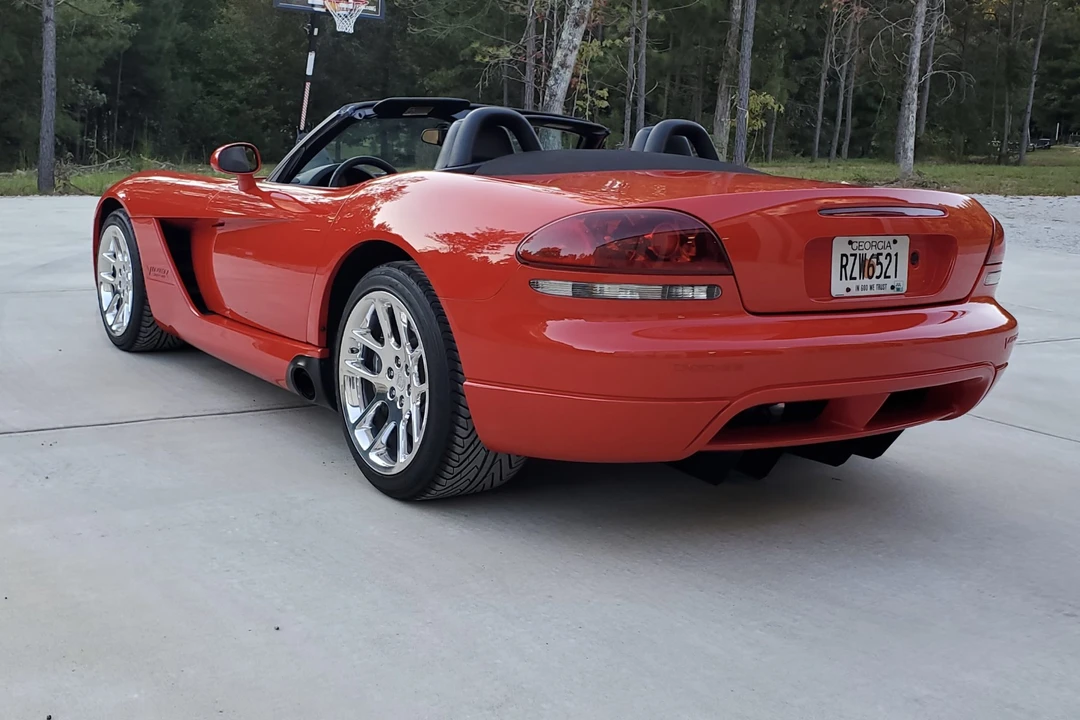 2003 Dodge Viper 3rd Gen - Image 19 of 31