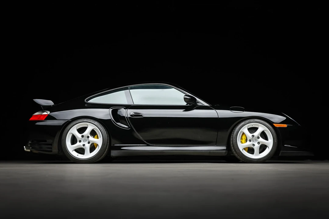2003 Porsche 996 GT2 - Image 25 of 31