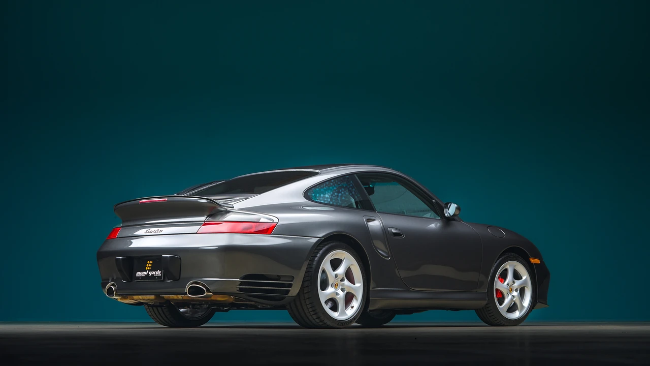 2003 Porsche 996 Turbo - Image 11 of 31