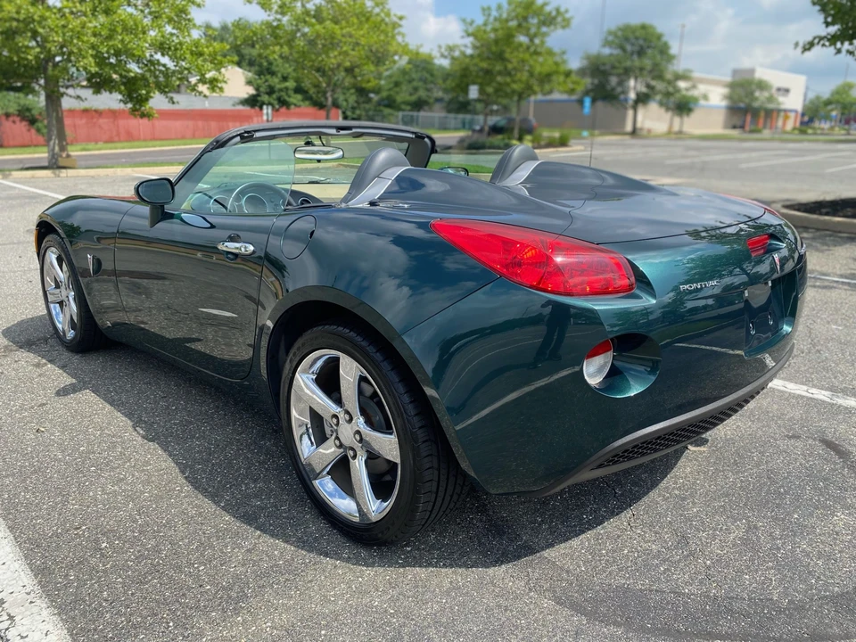 2006 Pontiac Solstice - Image 12 of 31