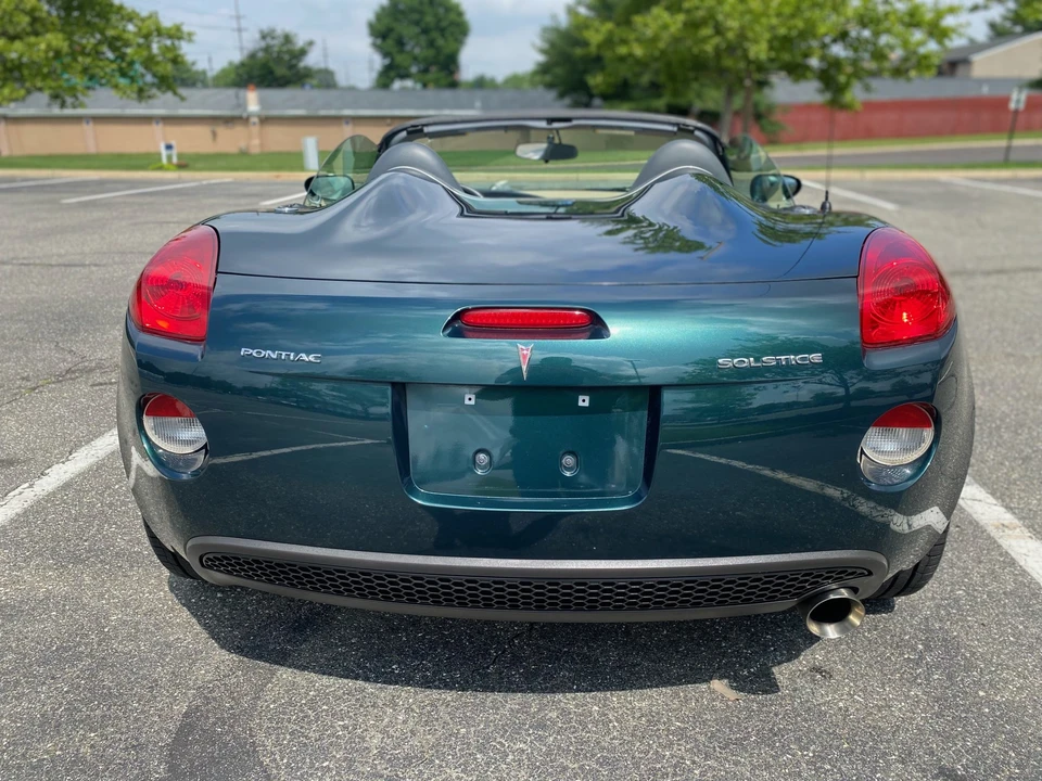 2006 Pontiac Solstice - Image 13 of 31