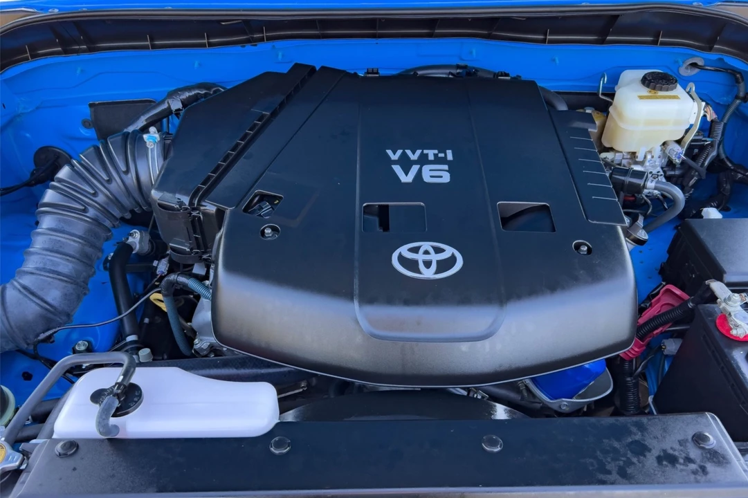 2008 Toyota FJ Cruiser - Image 6 of 7