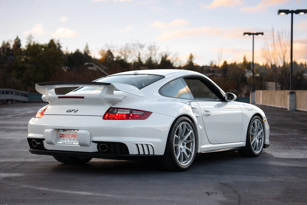 2009 Porsche 997 GT2 - Image 10 of 31