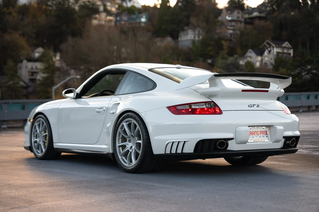 2009 Porsche 997 GT2 - Image 12 of 31